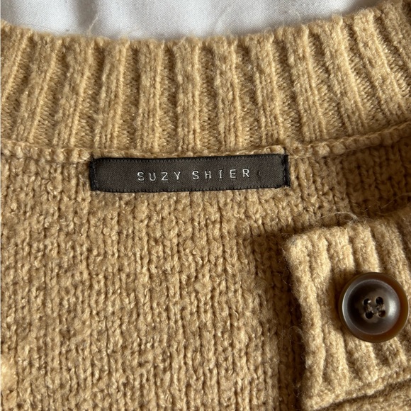 Suzy Shier Beige Cable-Knit Button Cardigan - Picture 2 of 2